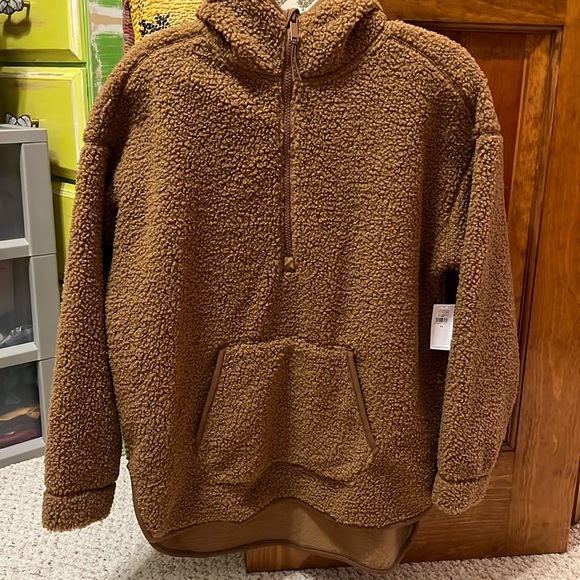 NWT Old Navy 1/2 Zip Sherpa Pullover in Chocolate - Picture 1 of 8